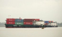 p1090348_edit0-picsay